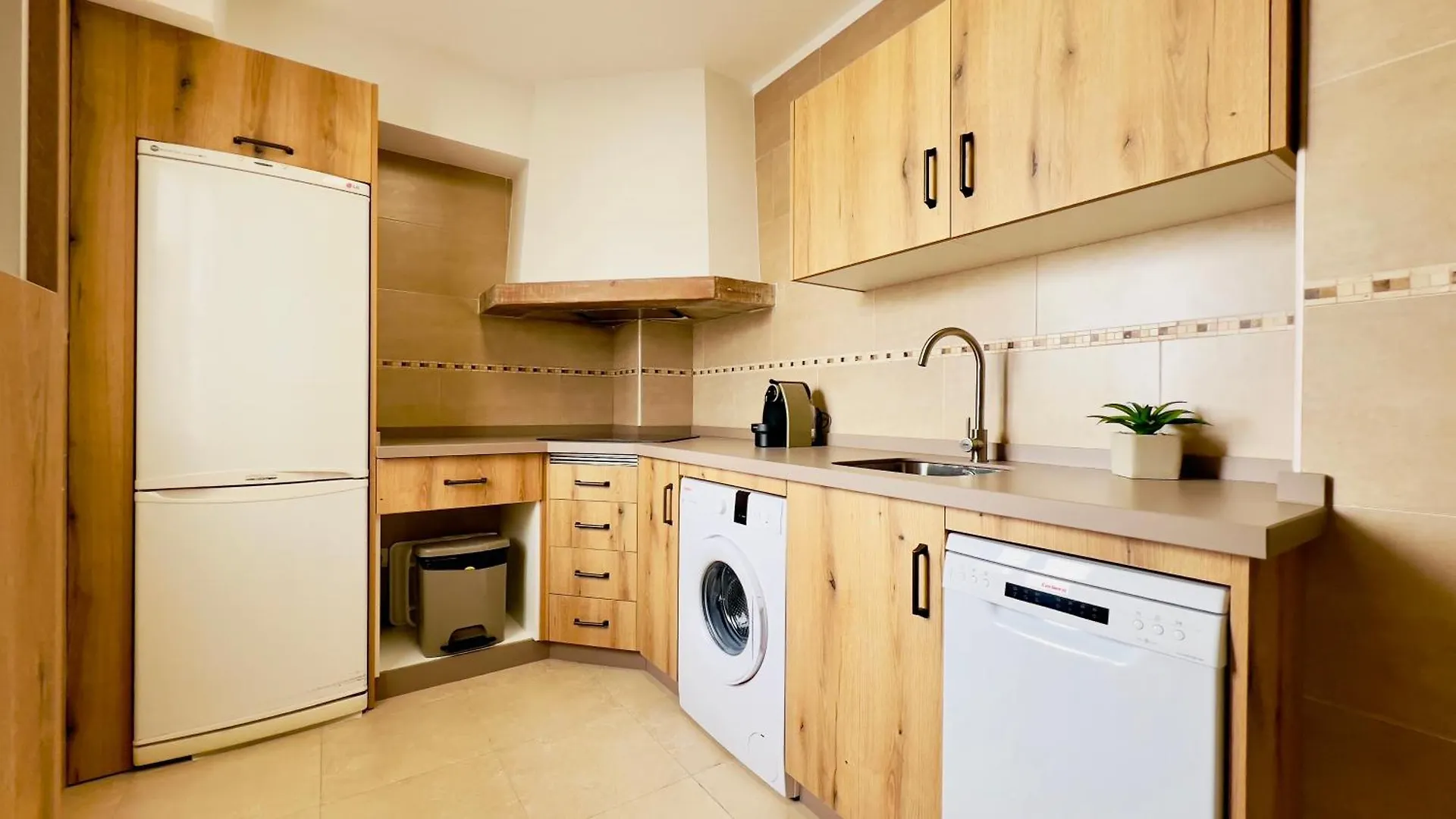 Apartamento Coral En El Centro De Nerja - South Costa